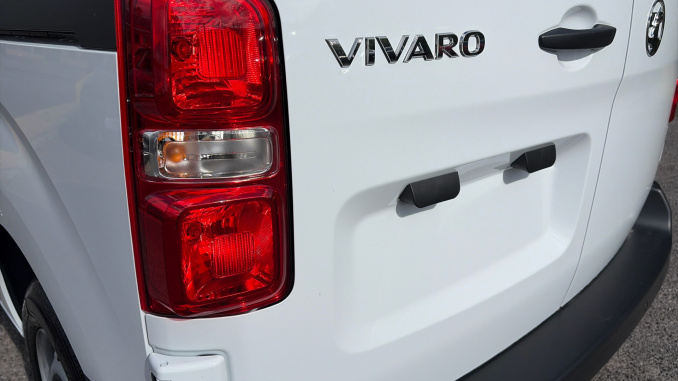 Vauxhall Vivaro L1 Diesel 1.5 Turbo D 120 Prime H1 Van - Image 27